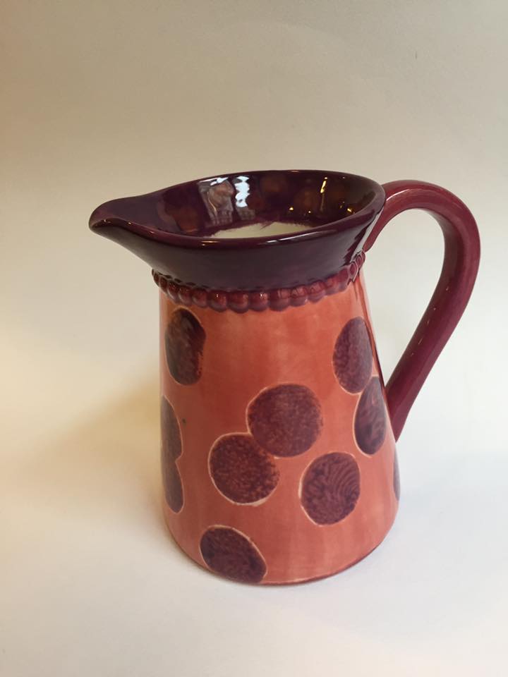 Krug-kancsó-MadeByYou-Alkotóműhely-Egyedi-kerámiafestés-Budapest